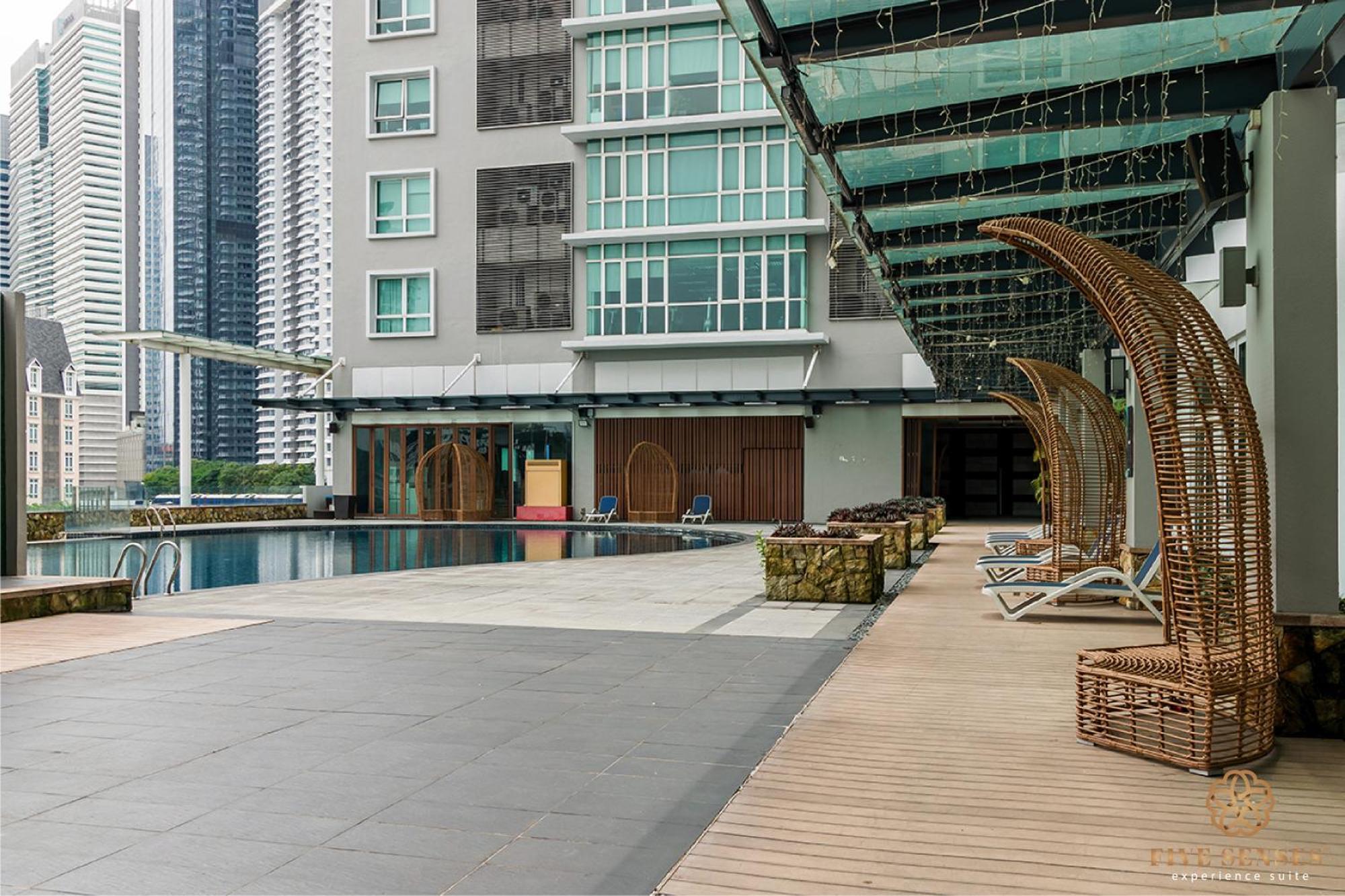 Dua Sentral Signature Suites Куала-Лумпур Экстерьер фото